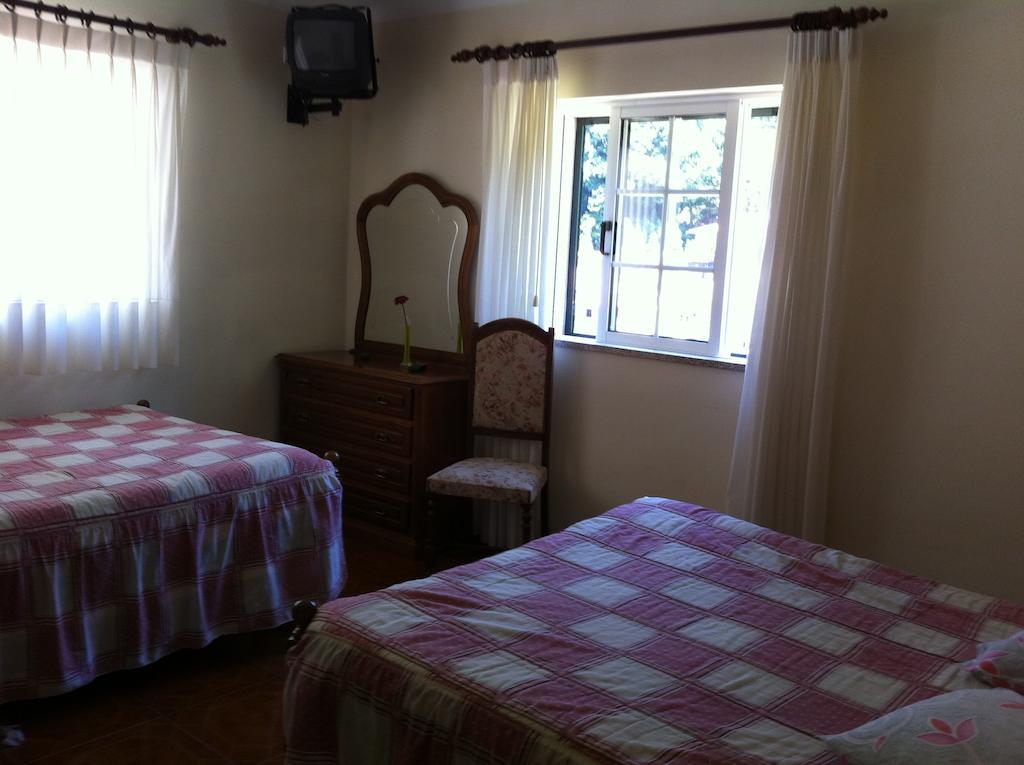 Hotel Residencial Ribeiro à Gerês Extérieur photo