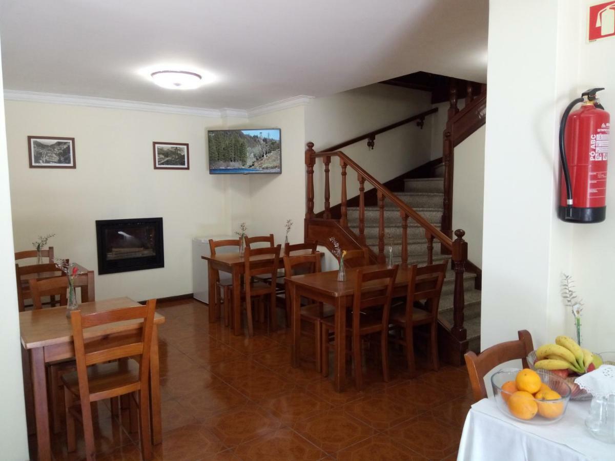 Hotel Residencial Ribeiro à Gerês Extérieur photo